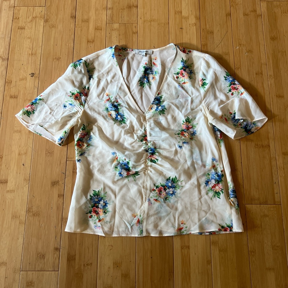 Madewell Silk Floral V-Neck Blouse in Cream